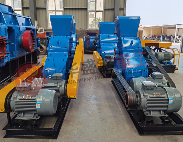 時產(chǎn)30噸小型粉煤機多少錢一臺？